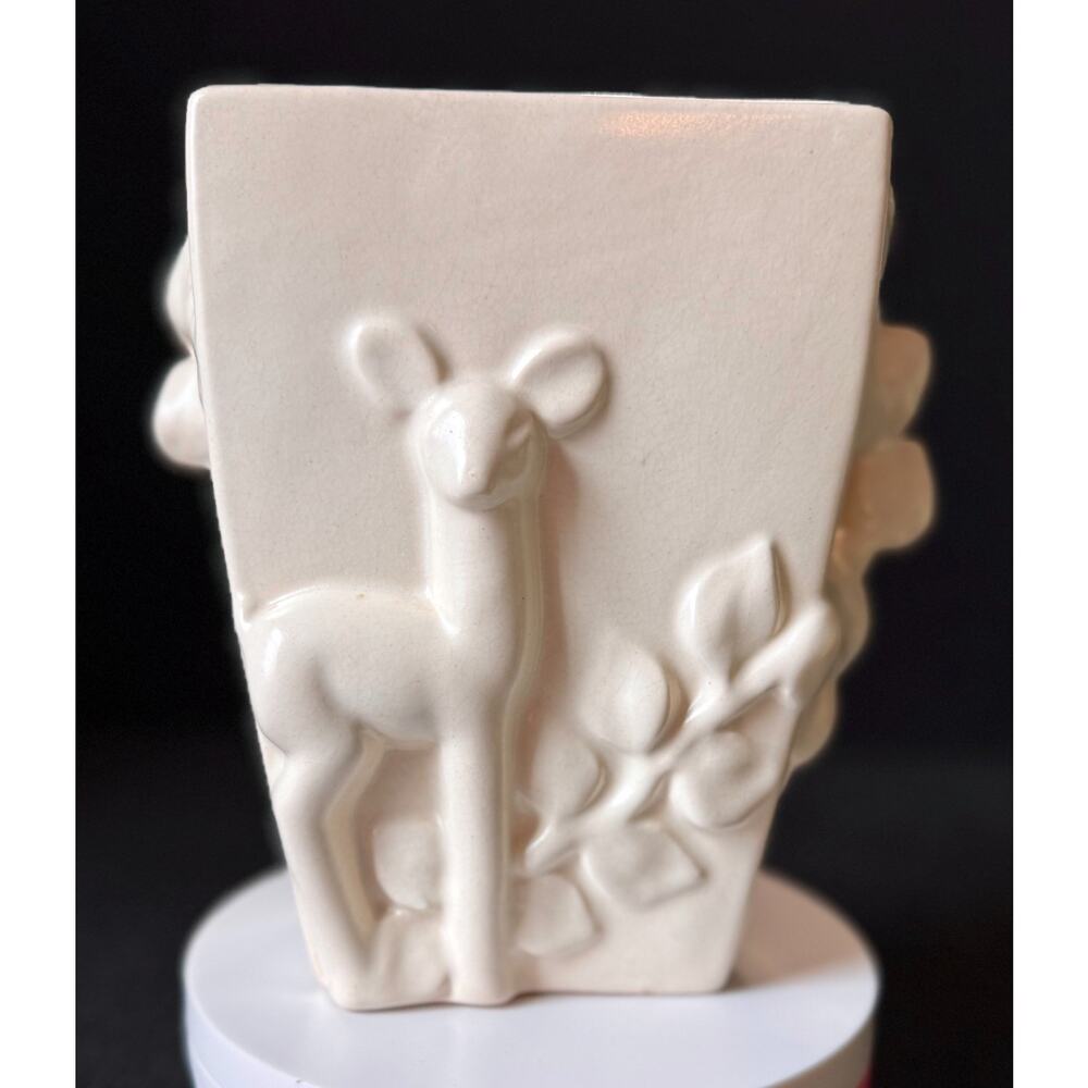 VINTAGE IVORY RED WING POTTERY DEER PLANTER VASE #1120 1940'S